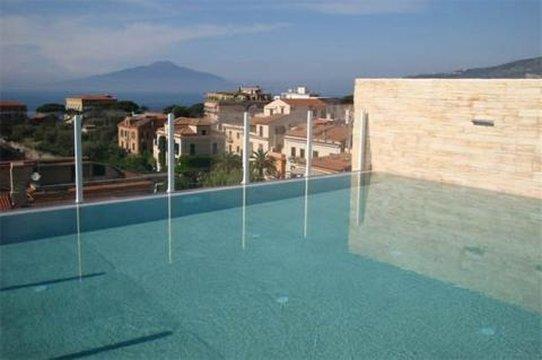 Hotel Plaza Sorrento Servizi foto