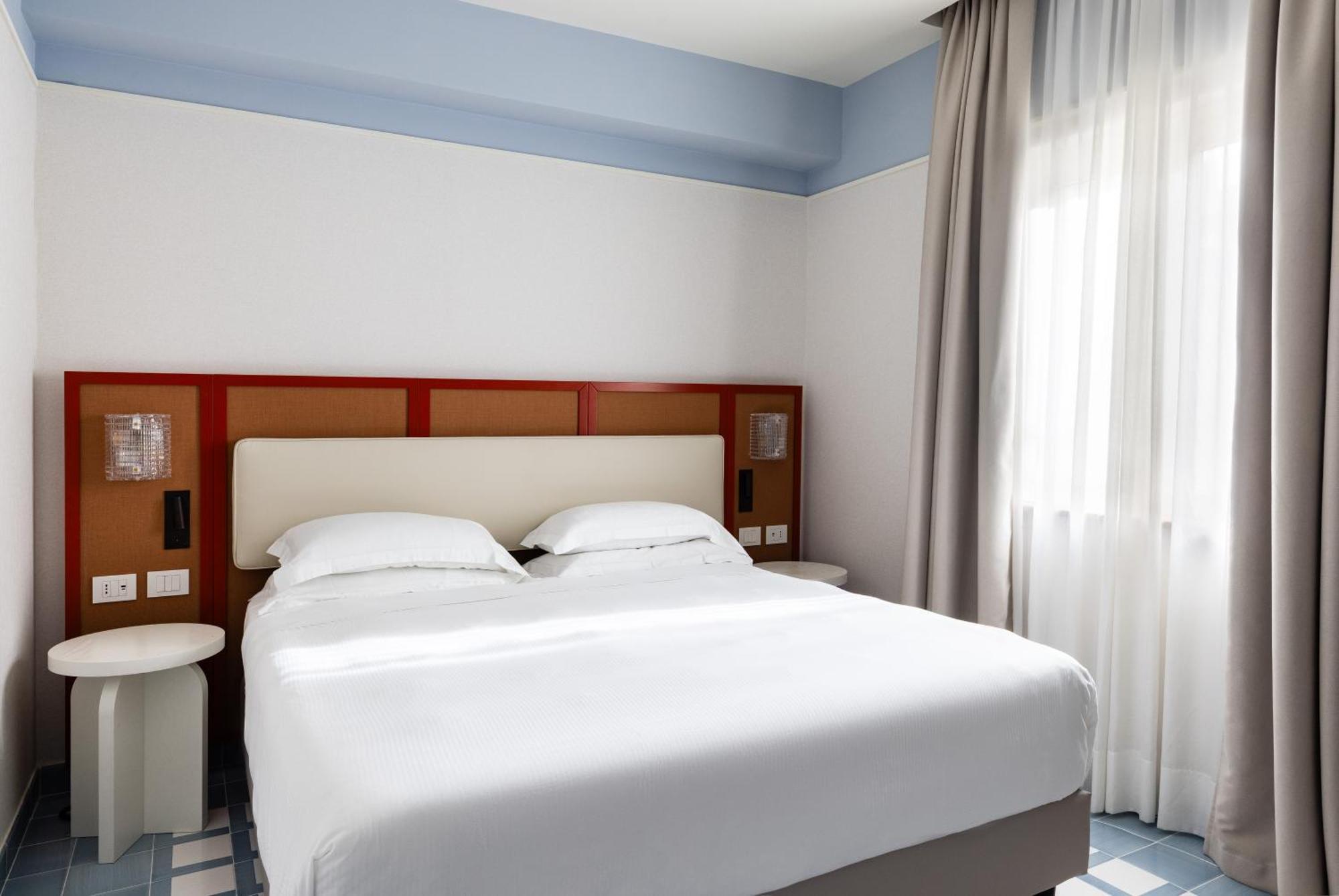 Hotel Plaza Sorrento Esterno foto