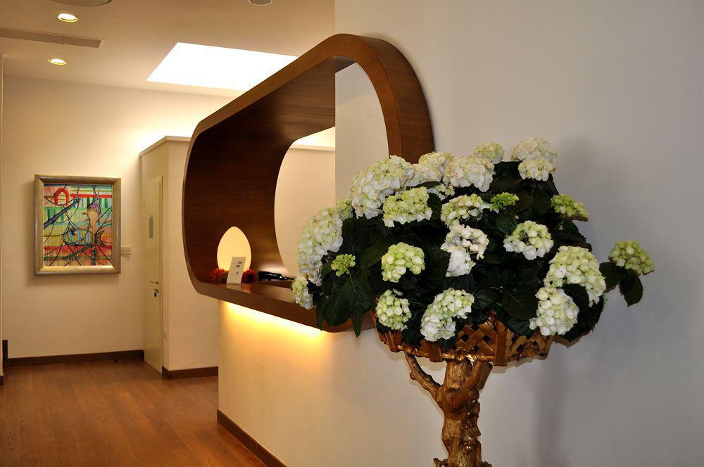 Hotel Plaza Sorrento Esterno foto